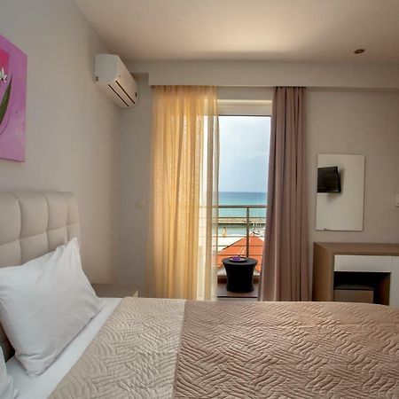 Irini Hotel Ираклион Экстерьер фото