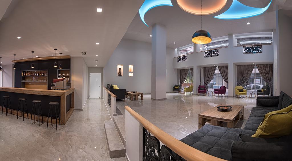 Irini Hotel Ираклион Экстерьер фото