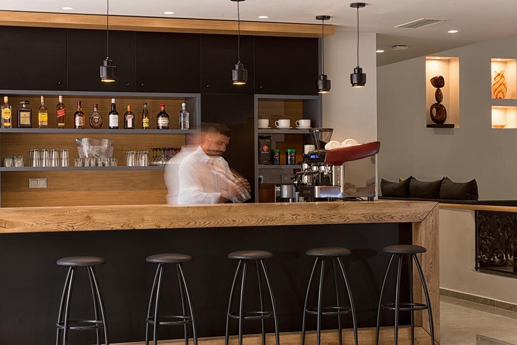Irini Hotel Ираклион Экстерьер фото