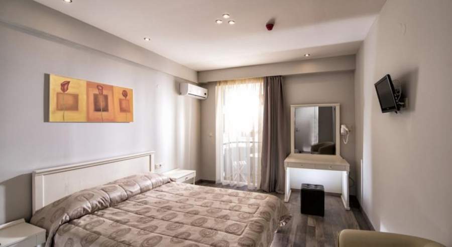 Irini Hotel Ираклион Экстерьер фото