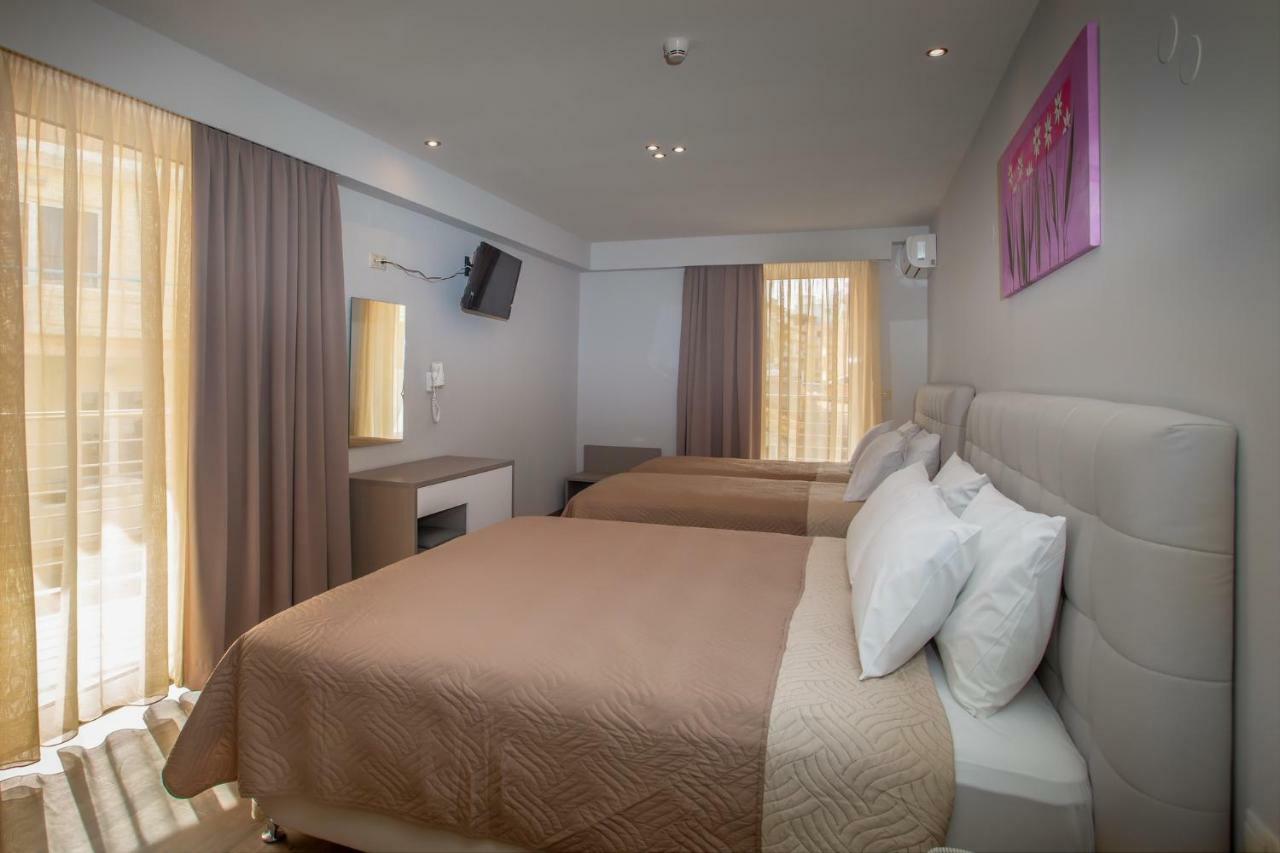 Irini Hotel Ираклион Экстерьер фото